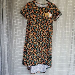 NWOT- LalaRoe Hi- Low dress